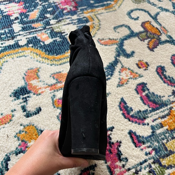 3 inch Black Suede Ankle Boots Size 7 - Picture 5 of 9